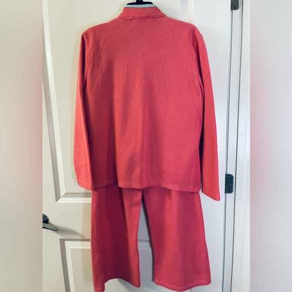 Jamaica Bay 2Pc. Jogger. Coral W/ Mint Green Trim Top XL. Bottom L. $R120. GUC - Picture 2 of 7